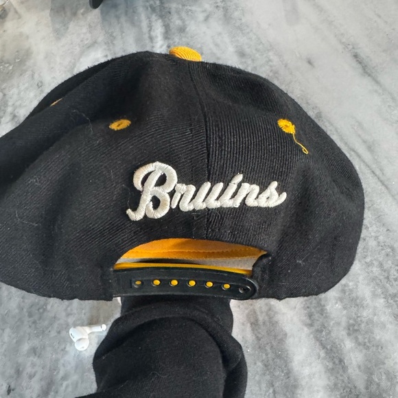 Boston Bruins NHL SnapBack Hockey Hat Zephyr - Picture 3 of 7